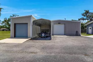 7631 Petersen Point Rd, Milton, FL 32583 - Photo 49