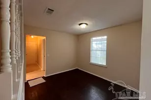 5563 Chantilly Cir, Milton, FL 32583 - Photo 7