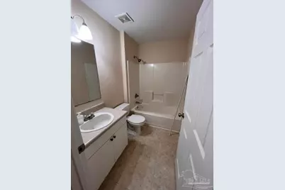5563 Chantilly Cir, Milton, FL 32583 - Photo 13