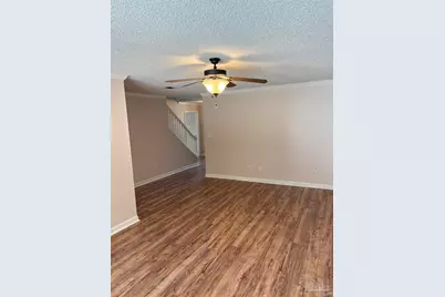 3111 Leesburg Sq, Pensacola, FL 32504 - Photo 7