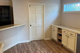 3111 Leesburg Square, Pensacola, FL 32504 - Photo 11