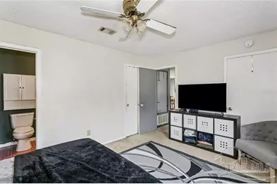 10720 Willow Lake Dr, Pensacola, FL 32506 - Photo 11