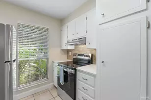 8101 Tippin Ave, Pensacola, FL 32514 - Photo 13