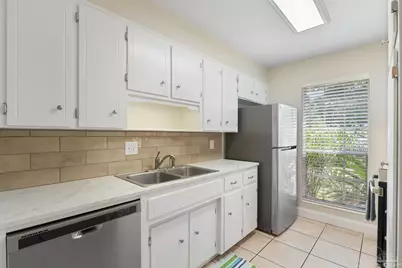 8101 Tippin Ave #F, Pensacola, FL 32514 - Photo 3