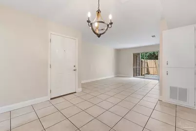 8101 Tippin Ave #F, Pensacola, FL 32514 - Photo 9