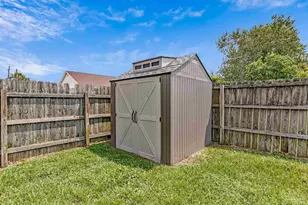 6436 Garden Dr, Gulf Breeze, FL 32563 - Photo 45