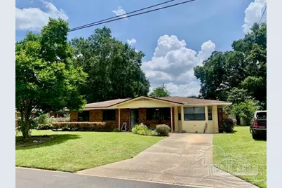 5116 Seagull Dr, Pace, FL 32571 - Photo 1