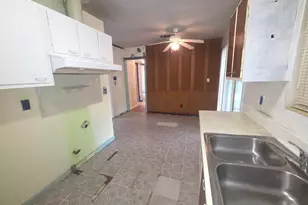 820 Montclair Rd, Pensacola, FL 32505 - Photo 15