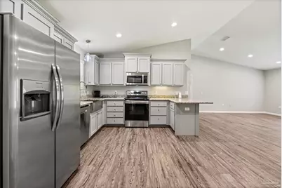 5622 Riviera Dr, Milton, FL 32583 - Photo 9