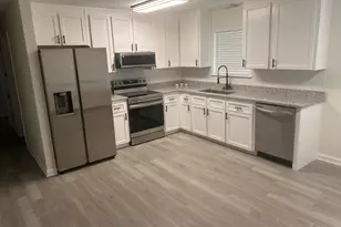 911 Jacks Branch Rd, Cantonment, FL 32533 - Photo 3