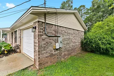 911 Jacks Branch Rd, Cantonment, FL 32533 - Photo 37