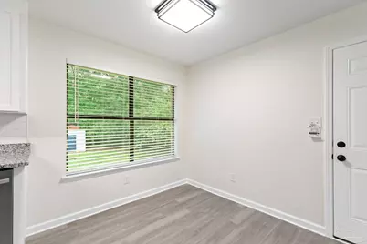 911 Jacks Branch Rd, Cantonment, FL 32533 - Photo 23
