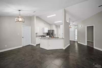 107 Bosque Ct, Cantonment, FL 32533 - Photo 5