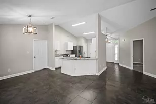 107 Bosque Ct, Cantonment, FL 32533 - Photo 5