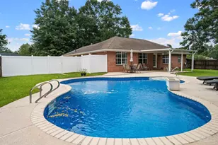 107 Bosque Ct, Cantonment, FL 32533 - Photo 23