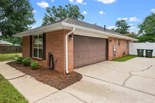 107 Bosque Ct, Cantonment, FL 32533 - Photo 21