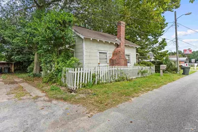 7 Broadmoor Ln #2, Pensacola, FL 32507 - Photo 3