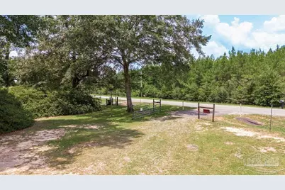 3101 Breastworks Rd, McDavid, FL 32568 - Photo 3