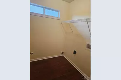 5926 Bilek Dr, Pensacola, FL 32526 - Photo 9