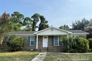 3244 Maplewood Dr, Gulf Breeze, FL 32563 - Photo 1