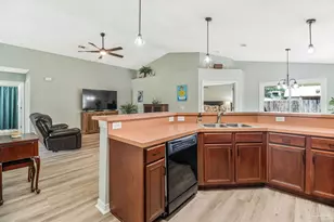 1207 Simpson St, Pensacola, FL 32526 - Photo 19