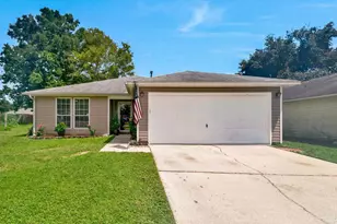 1207 Simpson St, Pensacola, FL 32526 - Photo 1