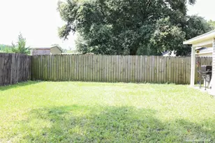 1207 Simpson St, Pensacola, FL 32526 - Photo 15