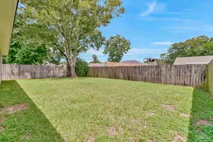 1207 Simpson St, Pensacola, FL 32526 - Photo 11