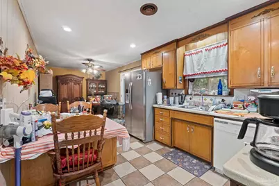 6391 Judkins Dr, Pensacola, FL 32504 - Photo 15