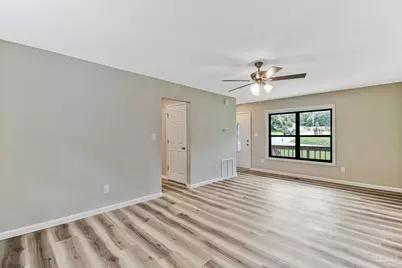 5419 Westwood Dr, Milton, FL 32570 - Photo 5