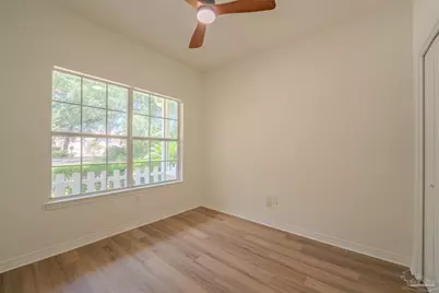 6102 The Oaks Ln, Pensacola, FL 32504 - Photo 11