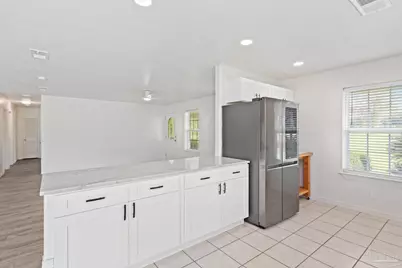 11560 Mobile Hwy, Pensacola, FL 32526 - Photo 13