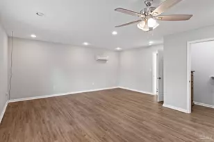 11560 Mobile Hwy, Pensacola, FL 32526 - Photo 31