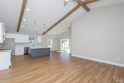 8318 Vickie St, Pensacola, FL 32514 - Photo 15