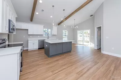 8318 Vickie St, Pensacola, FL 32514 - Photo 5