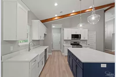 8310 Vickie St, Pensacola, FL 32514 - Photo 37