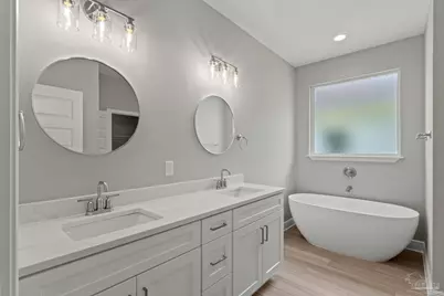 8310 Vickie St, Pensacola, FL 32514 - Photo 51