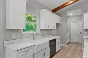 8310 Vickie St, Pensacola, FL 32514 - Photo 23