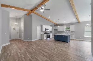 8310 Vickie St, Pensacola, FL 32514 - Photo 9
