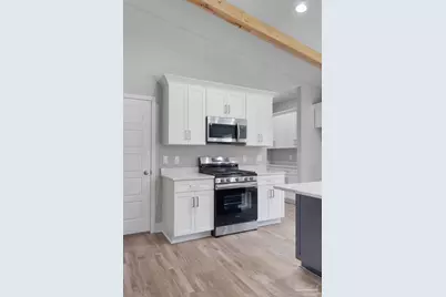 8310 Vickie St, Pensacola, FL 32514 - Photo 17