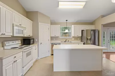 3045 Red Fern Rd, Cantonment, FL 32533 - Photo 9