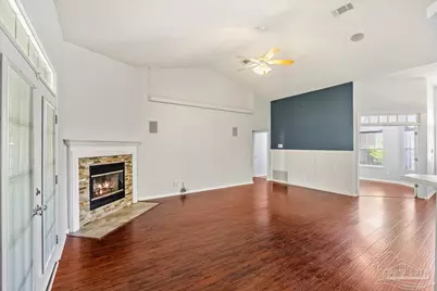 5403 Stafford Cir, Pace, FL 32571 - Photo 9
