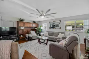 7120 Pennington Dr, Pensacola, FL 32526 - Photo 3