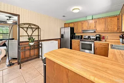 8765 Bowman Ave, Pensacola, FL 32534 - Photo 5