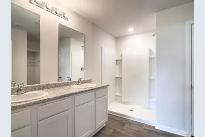 5562 Galahad Trl, Milton, FL 32583 - Photo 13