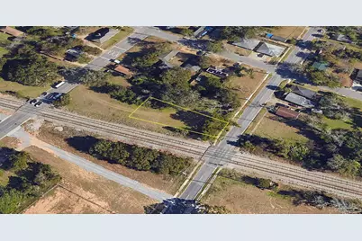 100 E Jordan St #18, Pensacola, FL 32503 - Photo 5