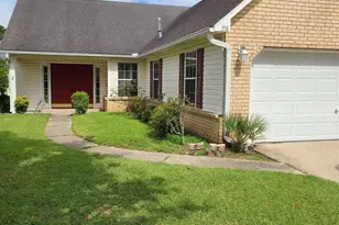 358 Mirabelle Dr, Pensacola, FL 32514 - Photo 1