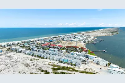 1483 Seaside Cir, Navarre, FL 32566 - Photo 11