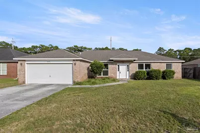 640 Buoy Dr, Pensacola, FL 32507 - Photo 1