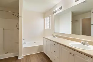 640 Buoy Dr, Pensacola, FL 32507 - Photo 15